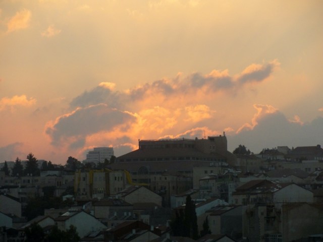 20120909-213556.jpg