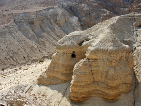 Qumran, Cave 4, Dead Sea, Judean Hills, Dead Sea Scrolls