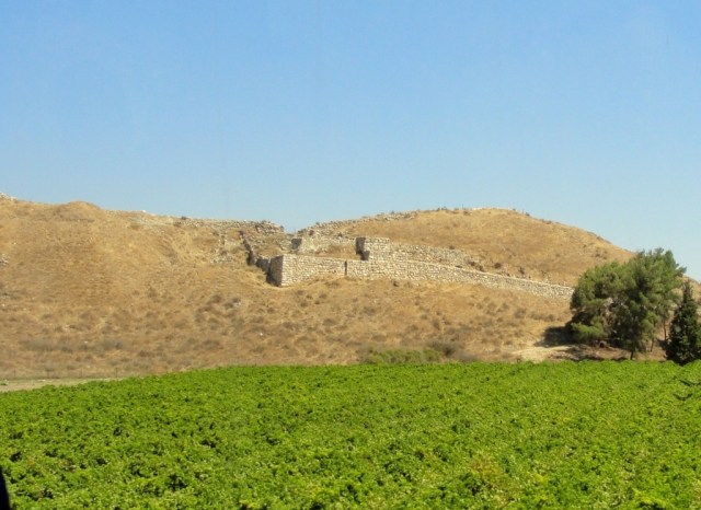 Lachish - Assyrians - Siege Ramp - Dig - Shephelah