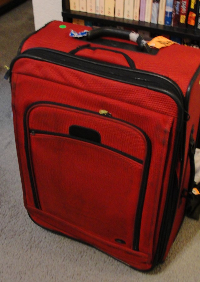 Clifford the Big Red Suitecase, Packing Formula, How to Pack a Suitcase