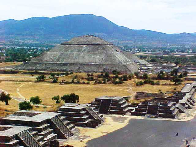 Pyramid of the Sun - Teotihuacán - Mexican Pyramids - Archaeology
