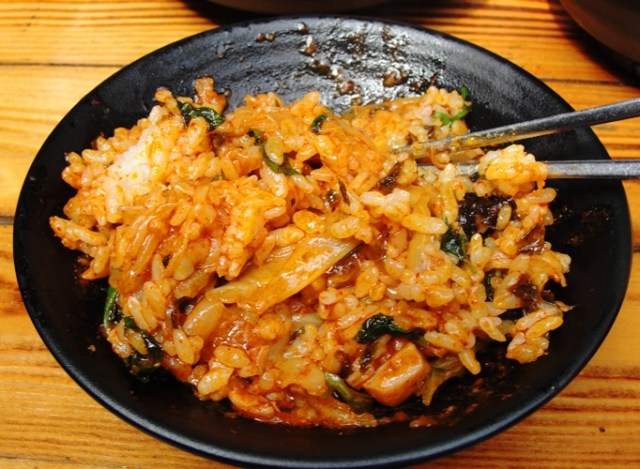 spicy marinated chicken, cabbage, sweet potatoes, onions and tteok - Dak Galbi - Rice - Vegetables - Chucheon Specialty