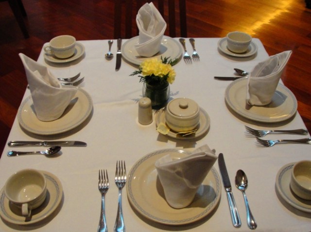 Restaurant El Cardenal - Place Settings - Breakfast table setting - Traditional Mexican Breakfast