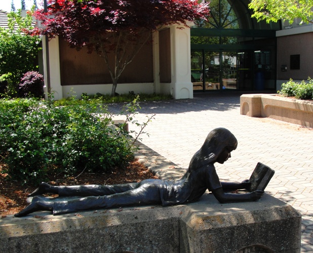 Girl Reading - Bronze Sculpture - Dennis Smith - Pleasanton, California - Library - Reading