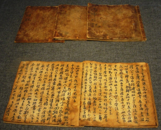 Admiral Yi Sunshin - Sejongno Street - Large Statue - Seoul - South Korea - War Hero - War Diaries of Imjin War