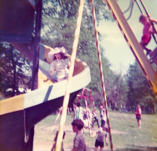 Ottumwa, Iowa - Curly Slide Park - Lagoon Park - Large Slide - Fun at the Park