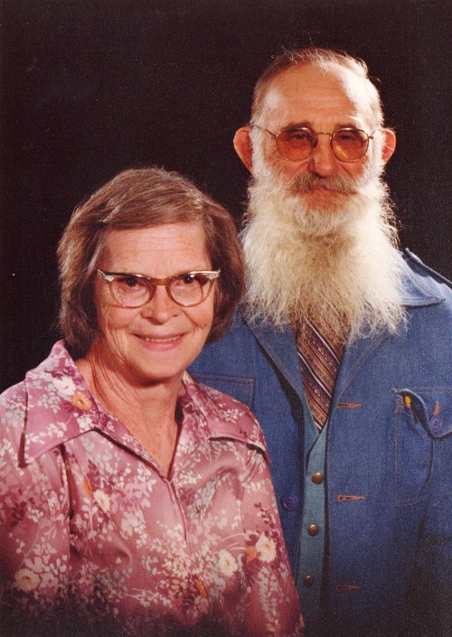 Grandpa and Grandma - Ancestors - Older couple - White Beard - Old Glasses