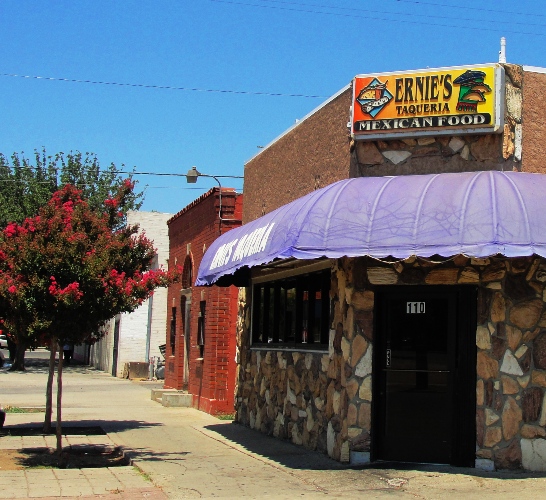 Ernie's Taqueria - Patterson, California - Mexican Food - Carnitas - Tacos - Authentic Mexican Food