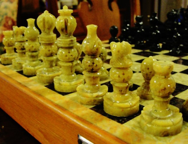 Chess Pieces - Chess Board - White Pieces - Indian Chess Pieces - Mobile Chess Set