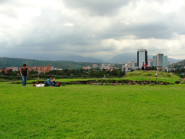 Cuicuilco Pyramid - Round Pyramid - Top of pyramid - Worship place - fire gods