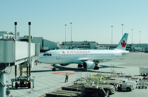 Air Canada at SFO , 737, flight