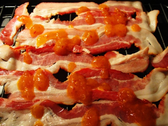 Apricot Pepper Sauce - Bacon - Baking Bacon with Sauce - New Ideas for Bacon
