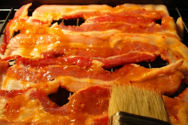 Apricot Pepper Sauce - Bacon - Baking Bacon with Sauce - New Ideas for Bacon