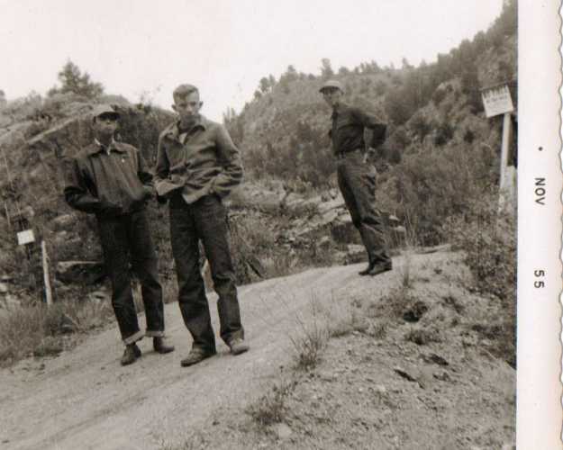 Colorado Gold Camp - Family Vacation - Family Grouping - 50's Family Trip