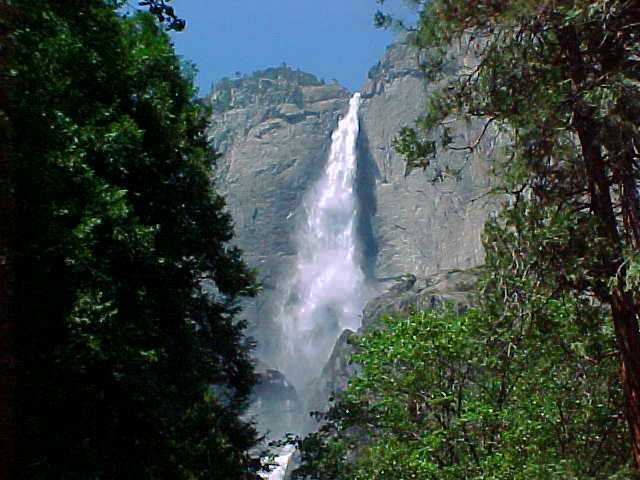 Yosemite Falls - Classic Yosemite Pictures - Waterfall - Yosemite National Park