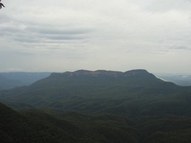 Mount Solitary - Blue Mountains - New South Wales - Australia - Jamison Valley