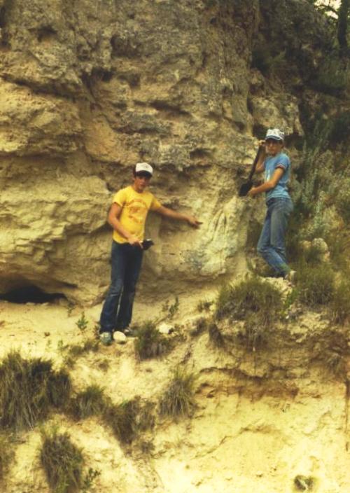 Fossil Hunting, Clark County, Kansas, Cretaceous (Kiowa shales)
