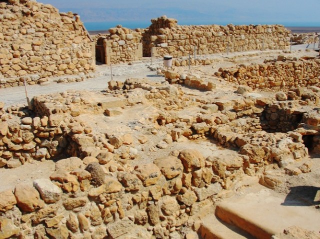 Qumran, Essenes, Dead Sea, BAR, Biblical Archaeology Review, Dead Sea Scrolls