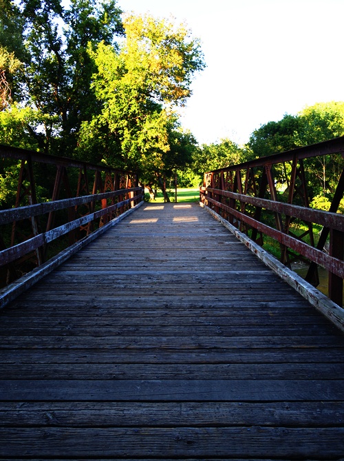 Bridge over Humber River, Rowntree Park, Toronto, Canada, walk in the park