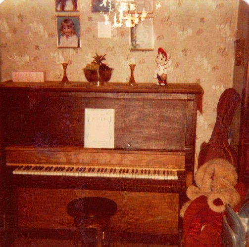 Piano, Strings, Piano Lessons, Stringed Instrument, Memories