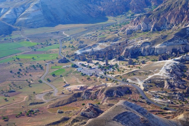 Fairey Chimneys, Cappadocia, Rock Formations, Balloon Flights