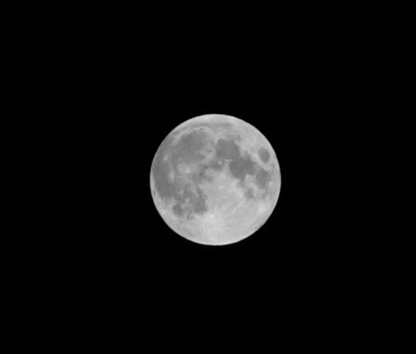 Full Moon, Sony hand held camera, Zeiss Lens, Eclipse