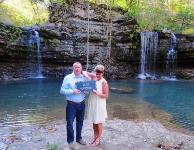 Scenic wedding, Richland Creek Wilderness, Twin Falls