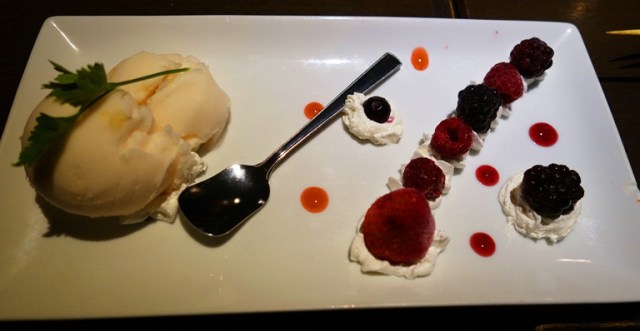 Ice Cream Dessert, Beautiful Food, Japanese Cuisine, Peach Ice Cream