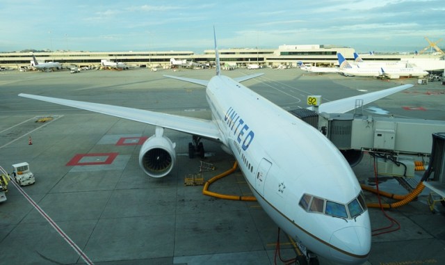 Triple 7, Boeing 777, Flight to Tokyo, SFO - HND, Airplane