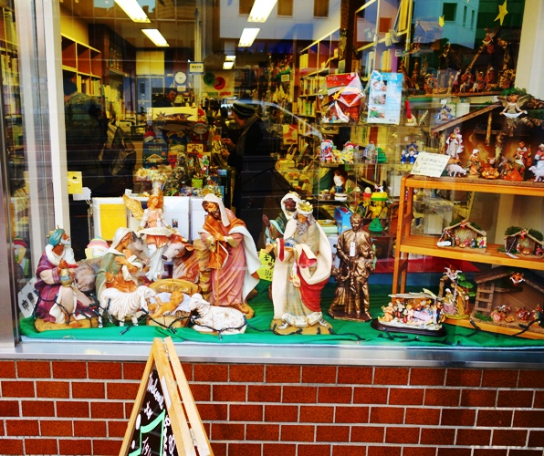 Tokyo Christmas Shop, Nativity Set, Holiday Shop, Christmas in Japan