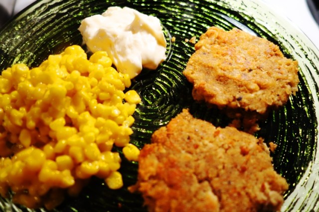 Salmon Patties, Salmon Cakes, Corn, Mayo, Miracle Whip