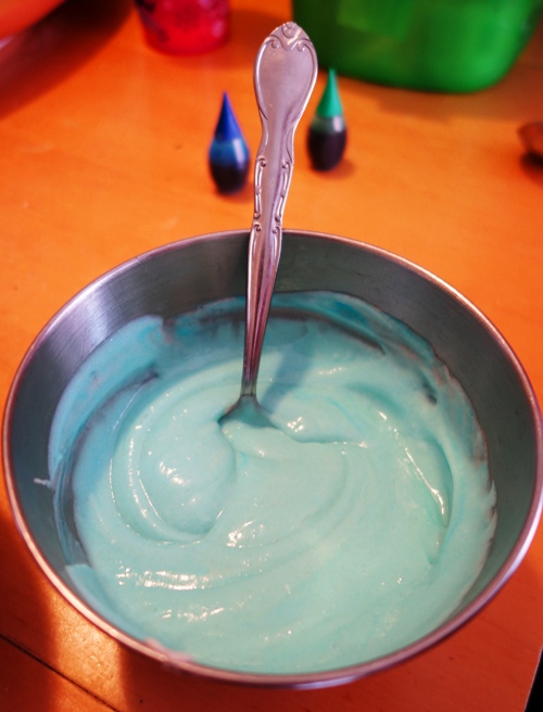 Blue Cake Mix, Food Coloring, Multi-color cake