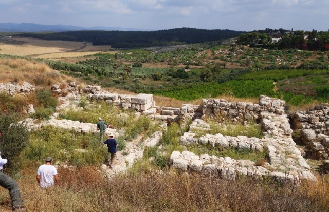 Gezer, Iron Age Gate, Solomonic Gate, Six Chamber Gate