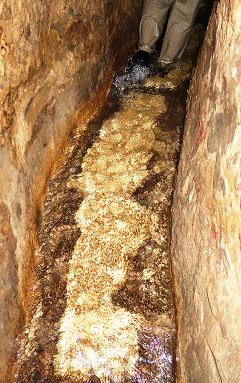 Hezekiah's Tunnel, Water Tunnel, Jerusalem, City of David