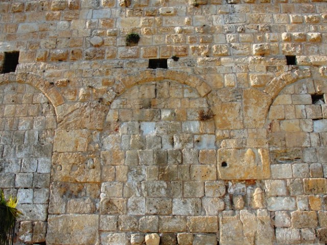 Temple Mount, Triple Gate, Mezuzot, Temple Steps