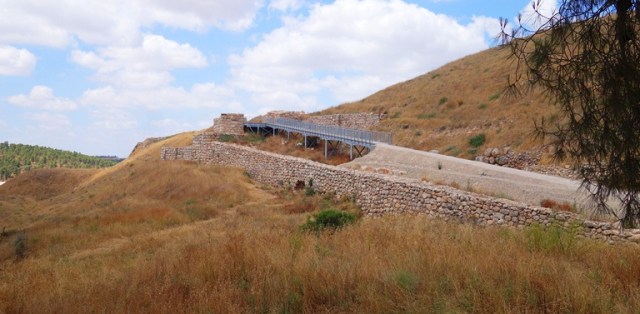 Tel Lachish, David Ussushkin, City Gate, 3rd Expedition to Lachish, 4th expedition to Lachish