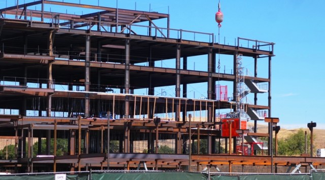 East County Hall of Justice, Alameda County, California, Justice Center, Court Rooms