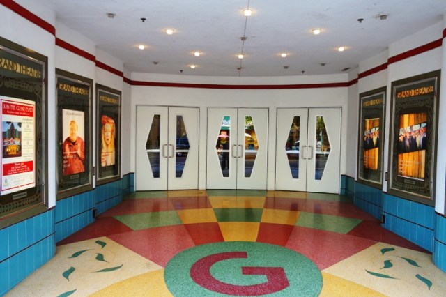 Tracy Grand Theater, Tracy California, Old Theater, Art Deco Theater