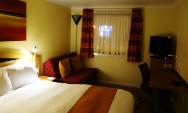 Hotel, Glasgow Airport, Holiday Inn Express