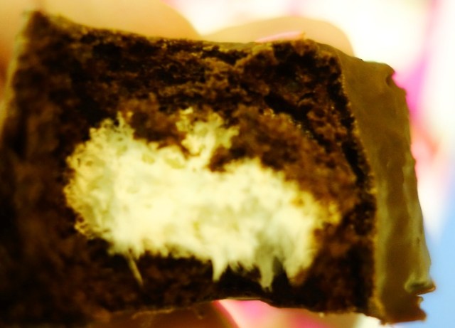 Creme filling, Chocolate Cake, Hostess Snack Cakes, Valentine's Day