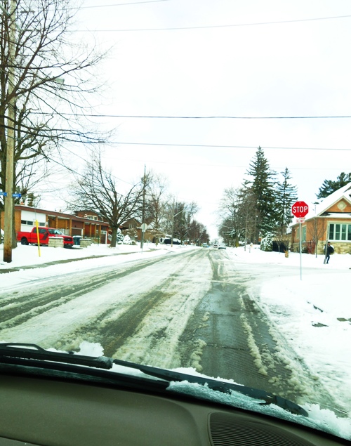 Toronto, snowy street, april snow storm