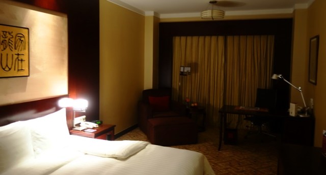 Crowne Plaza Pudong, Shanghai, Hotel, Hotel Room