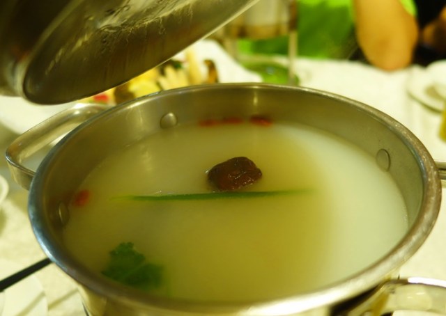 Hot pot, broth, fish hot pot, grouper fish, shanghai