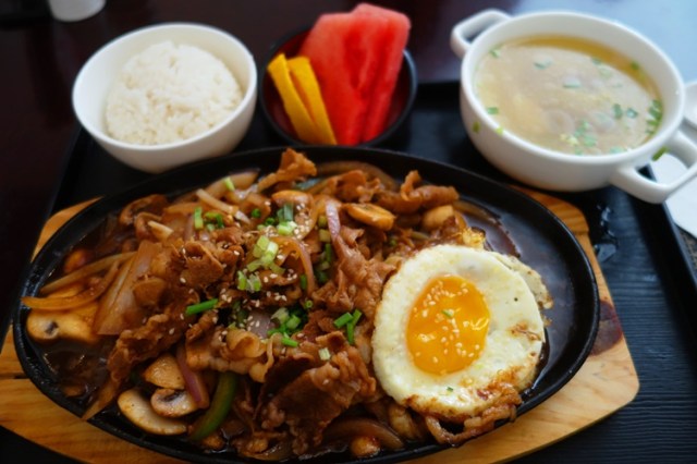 Chinese lunch, set lunch, Chinese cuisine, Ginger pork