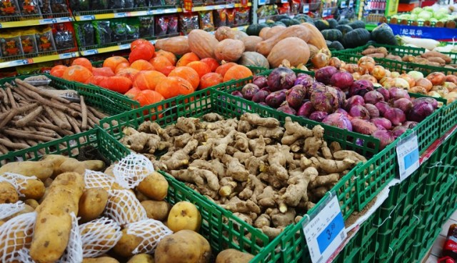 Chinese Grocery, Vegetable choices, Chinese Vegetables