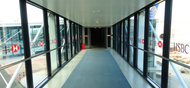 Boarding Gate, Pudong Airport, Flying Home, Boarding time, Shanghai