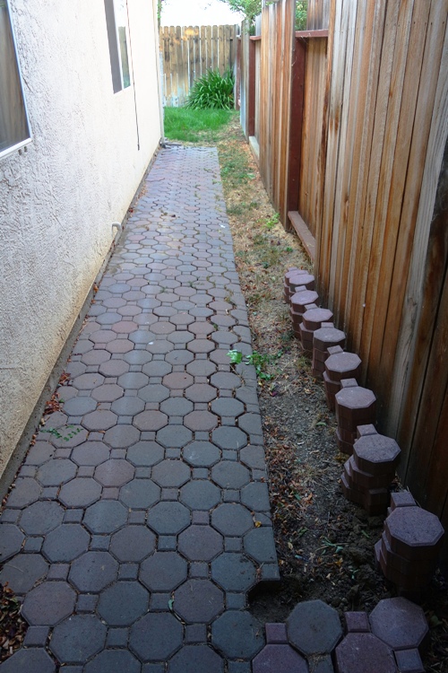 Walkway to Backyard, mendocino pavers, concrete pavers