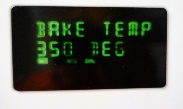 Deep Fried Twinkies, Hostess, Carnival Food, Fair Food, Bake at home, Snack Cakes