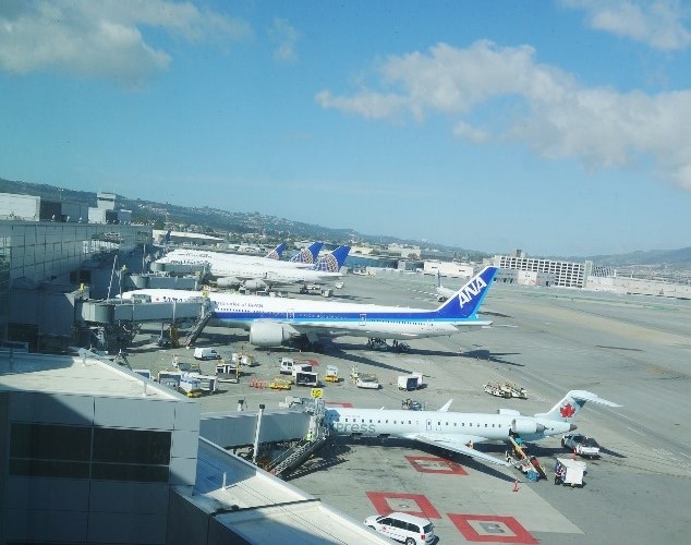 San Francisco Airport, SFO, Planes, United Airlines, Air Canada