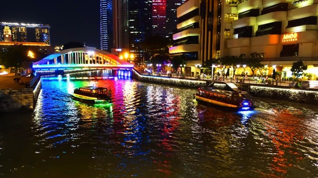 Singapore River boats, rainbow bridge, Singapore River